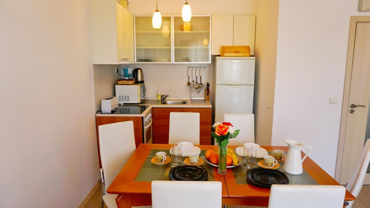 Apartment Marina Residence - Апартамент Марина Резидънс Каварна Екстер'єр фото