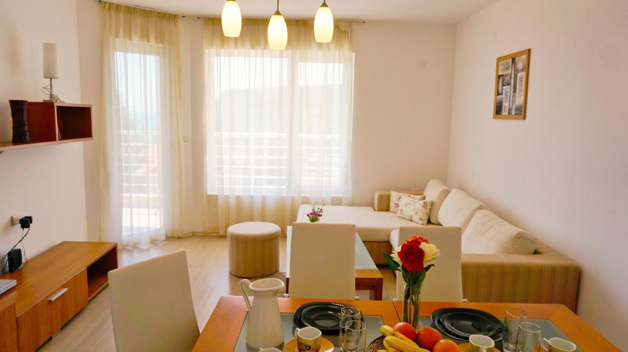 Apartment Marina Residence - Апартамент Марина Резидънс Каварна Екстер'єр фото